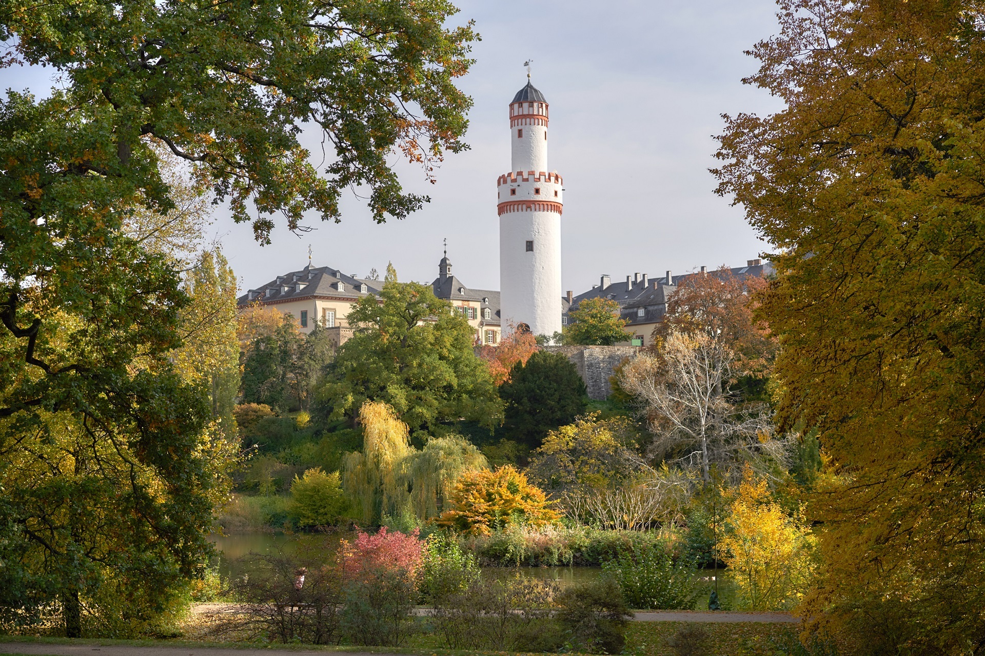 Schloss und Schlosspark Herbst
