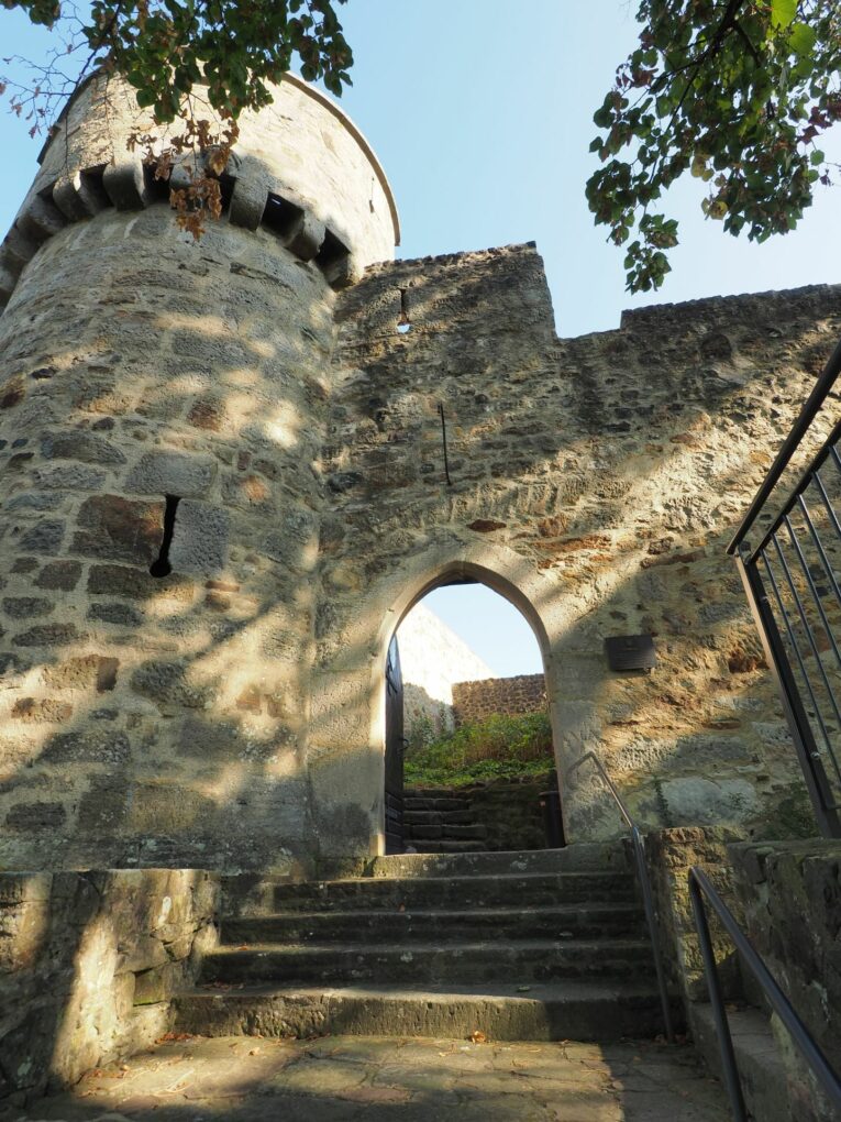 Ruins of Felsberg Castle, entrance portal