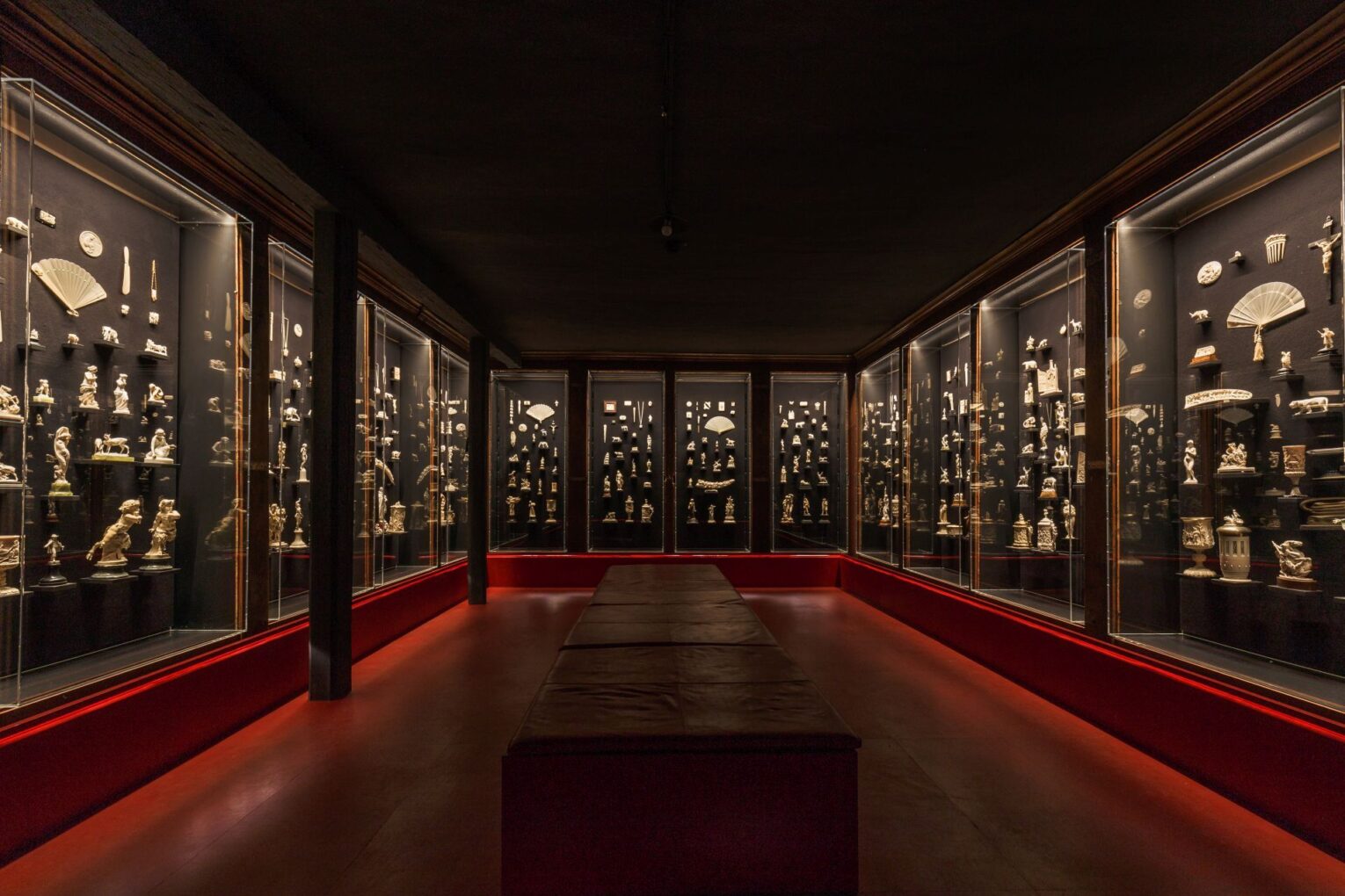 Showcases in the German Ivory Museum